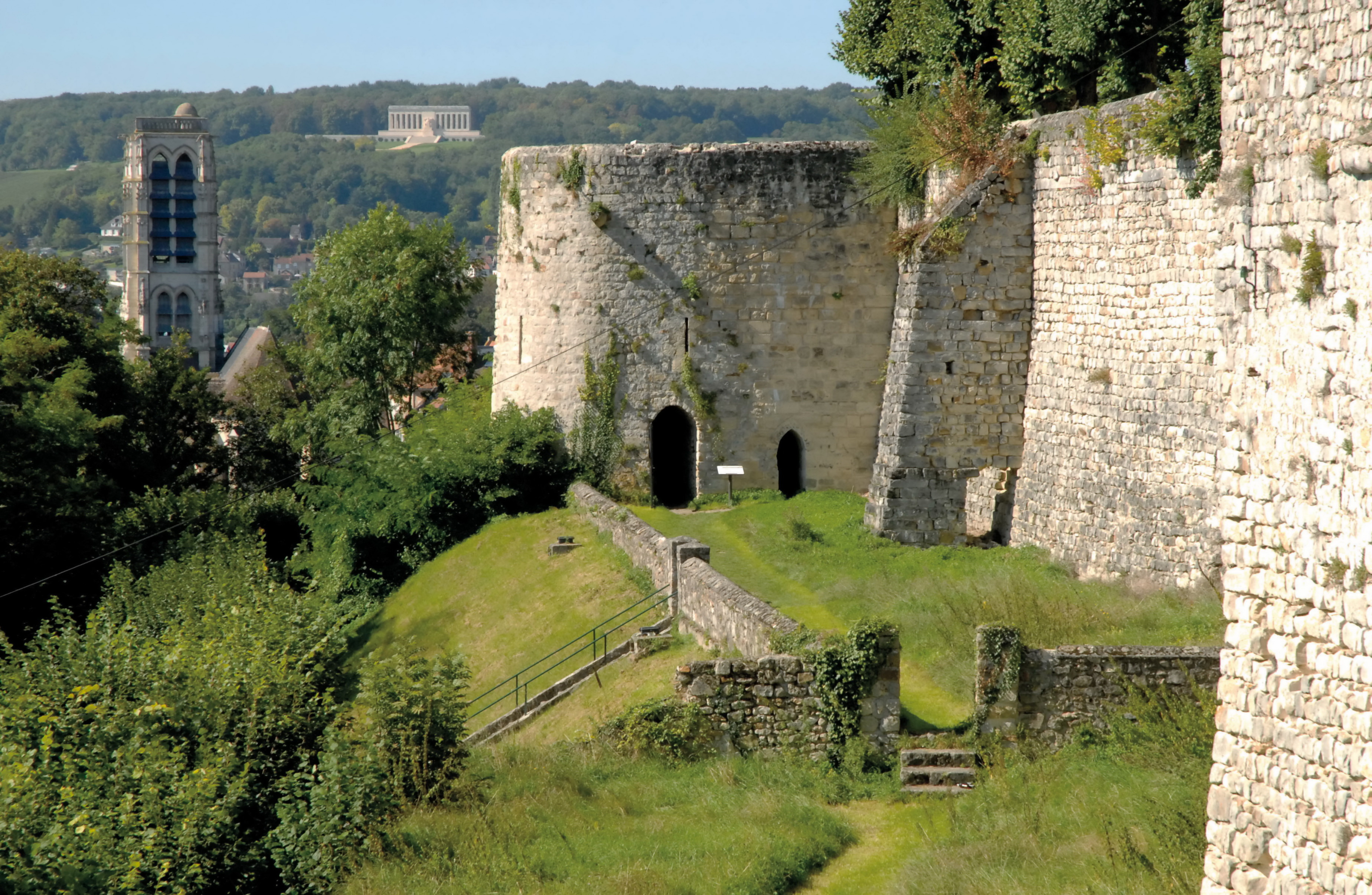 Fra Chateau-Thierry, Champagne