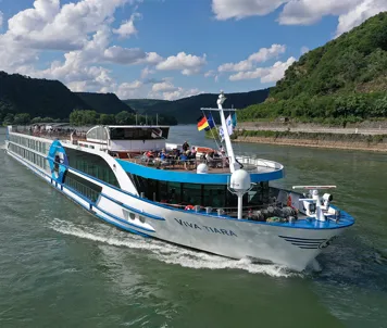 MS VIVA Tiara 4*+