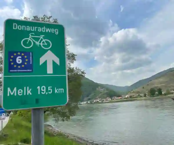 Sykkelsti langs Donau