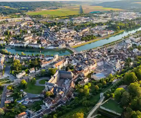 Fra Chateau-Thierry, Champagne