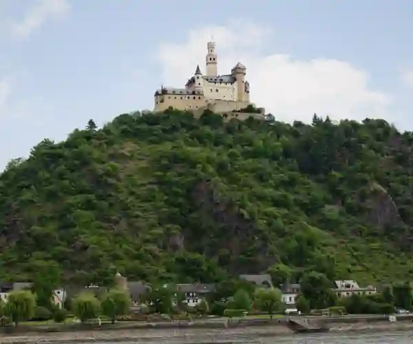 Marksburg slott i Braubach