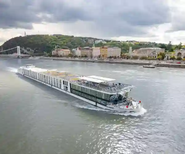 MS River Sapphire